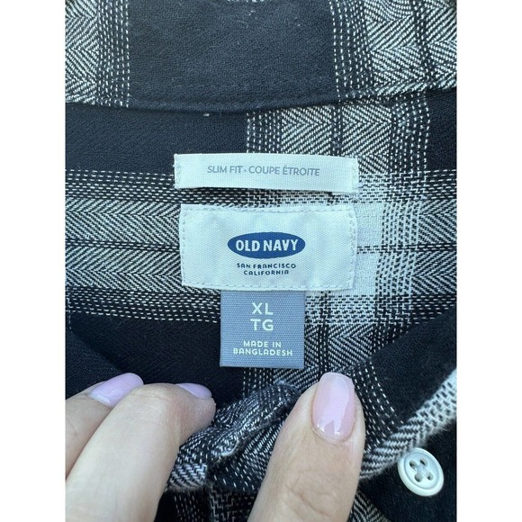 OLD NAVY Men's Slim Plaid Button Up BLACK Shirt Long Sleeve Light Flannel Sz XL - Picture 5 of 7